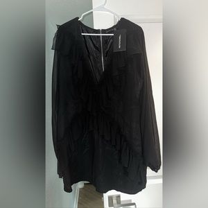 Prettylittlethings black dress